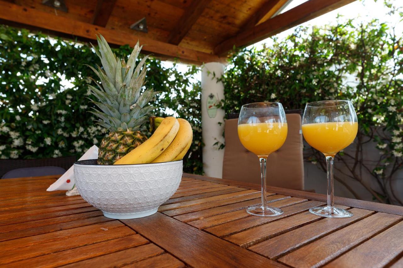 MALO Ferienvilla Privlaka, Pool, Boje, WI-FI, Wallbox Privlaka  Exteriör bild